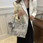Luxury Elegant Women Tote Bag Embroid Bouquet Pattern PU Leather Tote Bag Letter Scarf Handbag for Commute Shopping