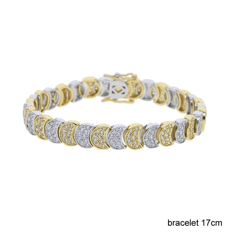 Wholesale Geometric Shiny Plain Micro Pave 5A Zirconia CZ Moon Shaped Chain Choker Necklace Gold Color Fashion Women Jewelry Set